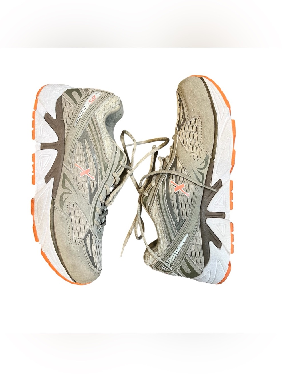 Xelero Genesis walking shoe size 10.5